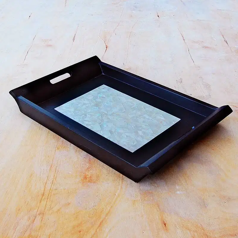 Tray atau Nampan dari Kerang Mutiara