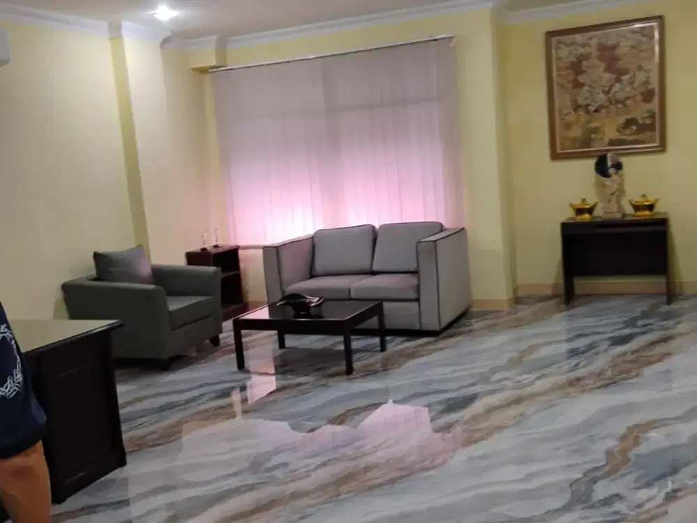 Ruko Mewah di Pangeran Jayakarta. Bebas Banjir, Berada Wilayah Bisnis, Dalam Komplek Pertokoan, Sangat Aman. S265