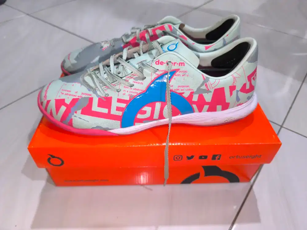 Sepatu futsal ortus Catalyst Legion v4