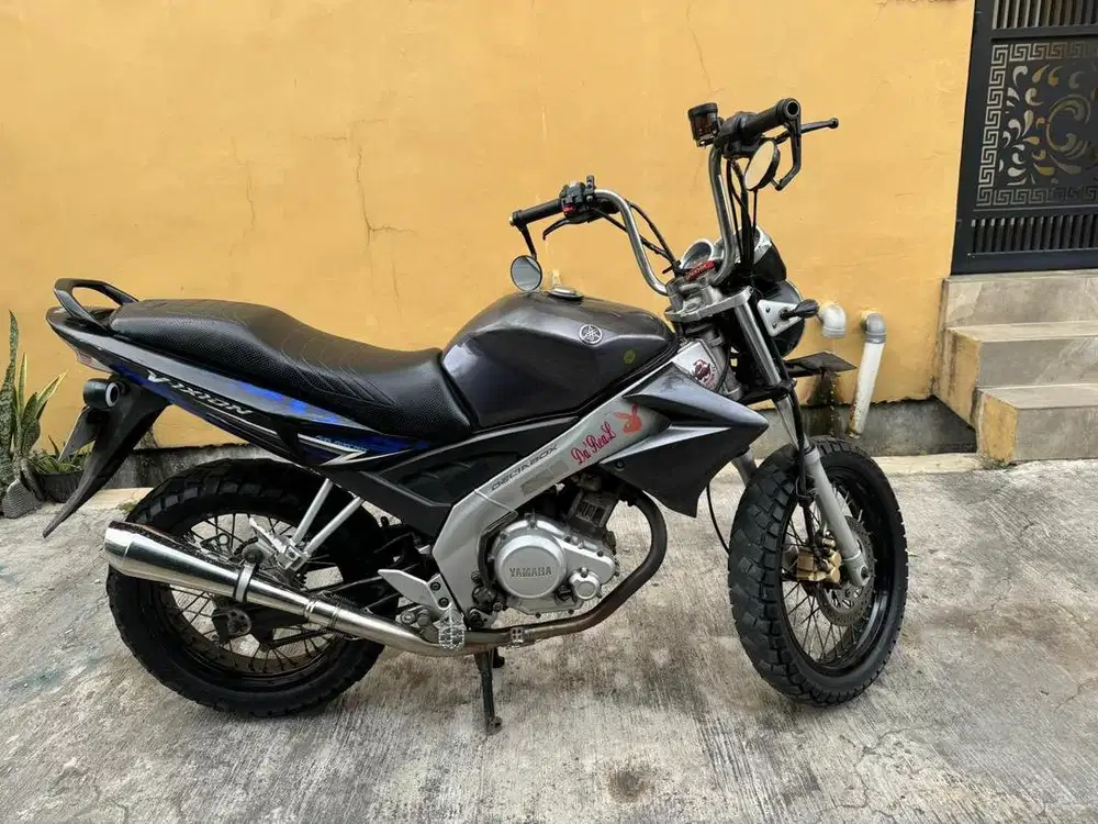 YAMAHA VIXION TAHUN 2009