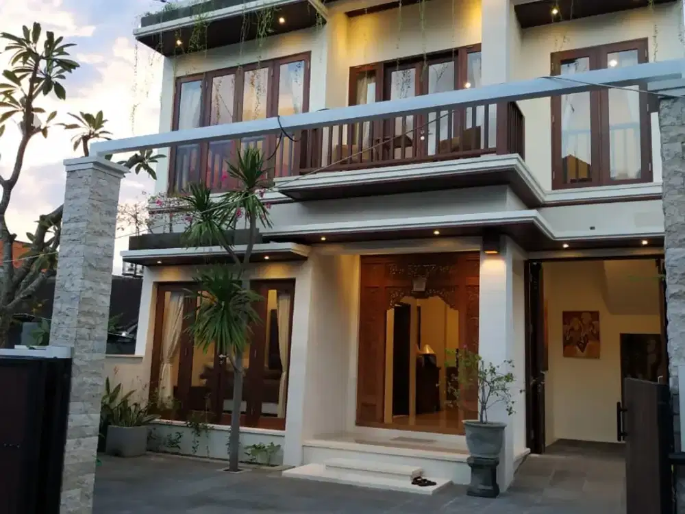 Rumah Desain Villa yang Nyaman di Renon Denpasar Dekat Dengan Berbagai Fasilitas Publik