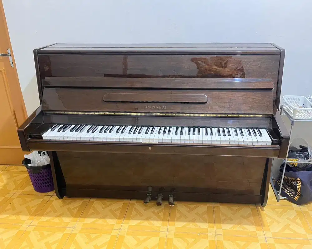 Piano merk Hsinghai