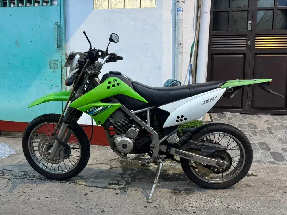 Kawasaki KLX S 150 thun 2013 pajak panjang mesin halus jozz siap gas.