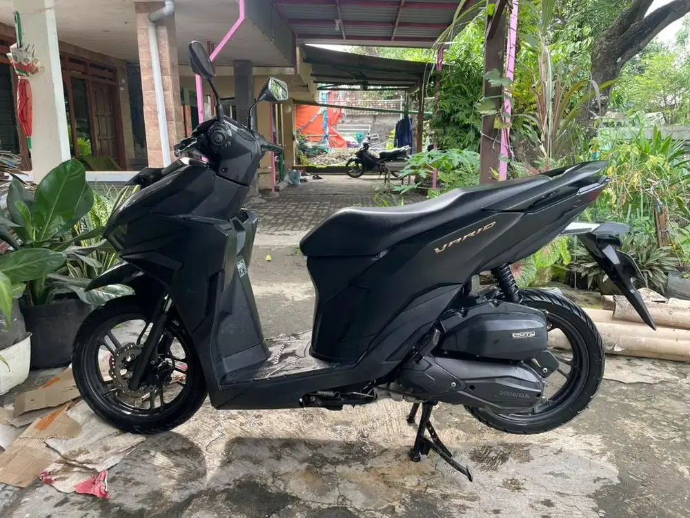 vario 125 cbs iss 2023