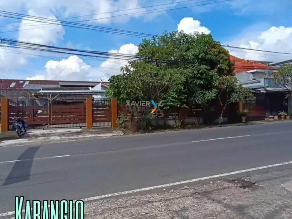 Rumah kos aktif di poros jalan raya Perusahaan Karanglo Malang