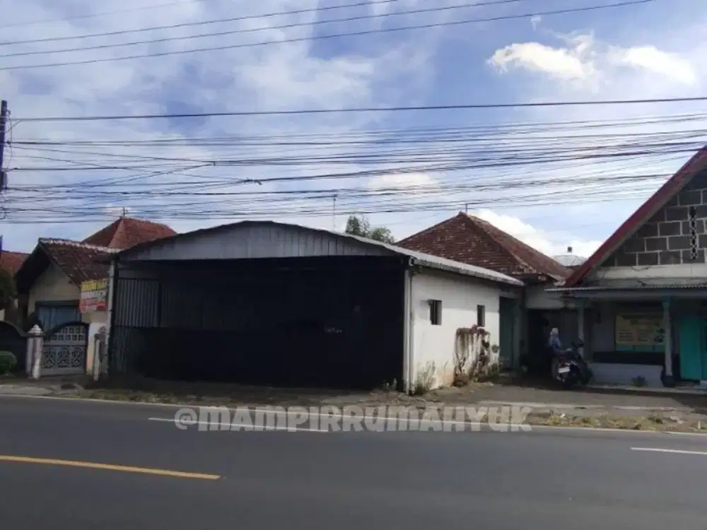 Rumah strategis Dijual murah di poros jalan Kromengan Kepanjen Malang