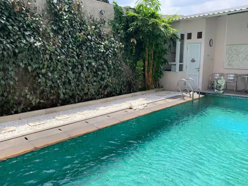 Rumah 2 Lantai di Cipinang Indah - Bebas Banjir