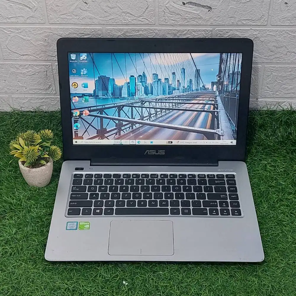 Ready laptop bekas berkualitas  ASUS A456U INTEL i7-7500U RAM 8GB SSD