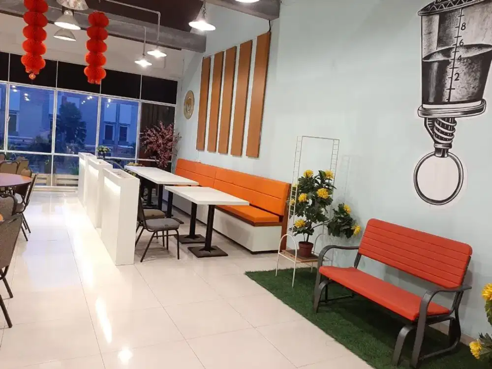 RUKO 2 LANTAI LOKASI RAMAI STRATEGIS COCOK UNTUK SEGALA USAHA SIAP PAKAI DI BATUNUNGGAL BANDUNG