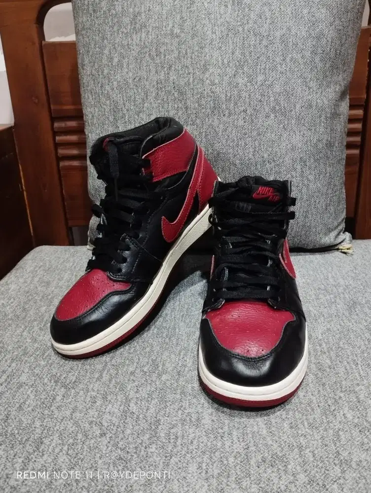 Sepatu Nike Air Jordan 1 Retro High