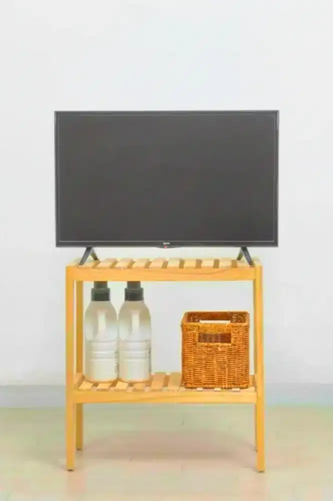 Rak TV dari kayu jati uk. 80x40x80