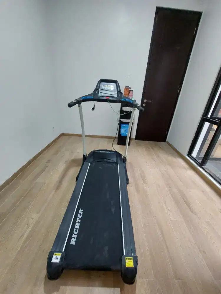 Dijual treadmill richter