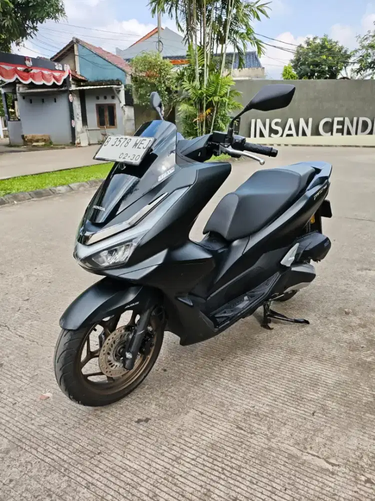 Honda pcx roadsynnc abs
