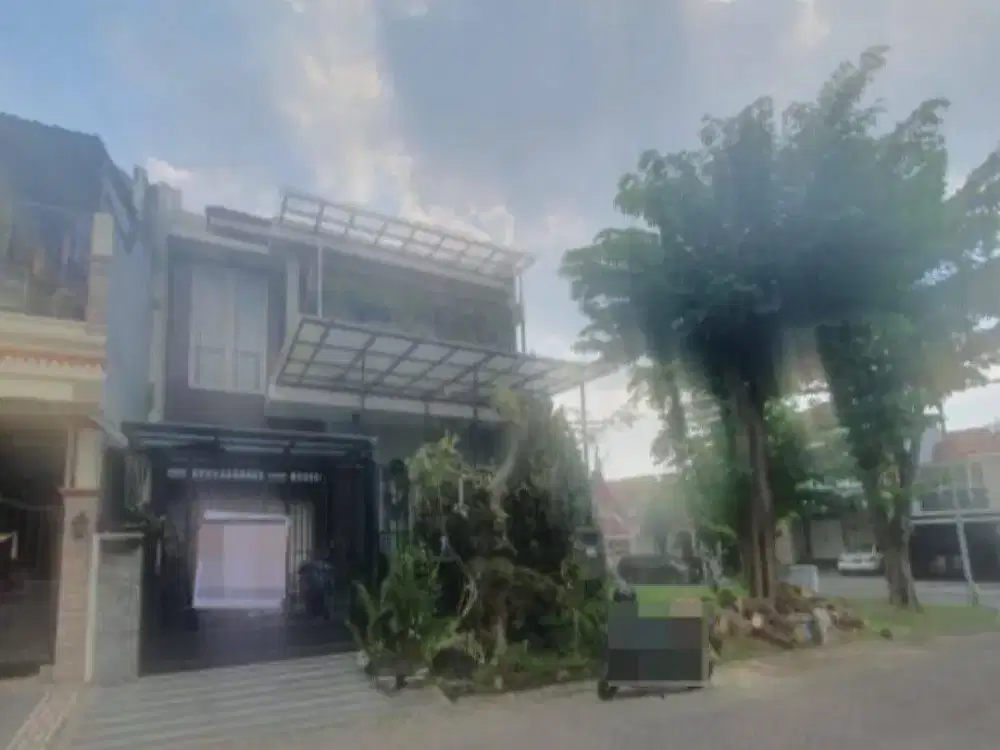 Dijual Villa Murah dan Strategis Dekat G-Walk, Pakuwon Surabaya