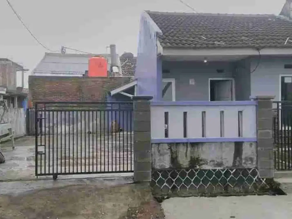 DIJUAL CEPAT RUMAH SIAP HUNI DI KOMPLEK TAMAN CILENYI BANDUNG