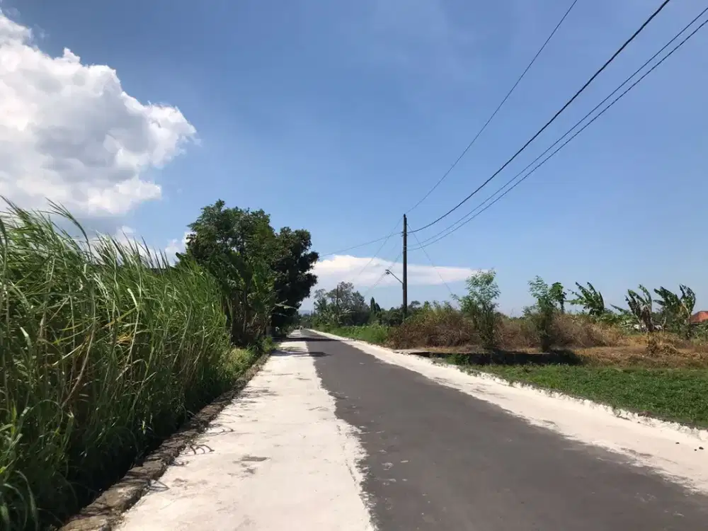 Tanah Pekarangan Utara Bandara Adisucipto
