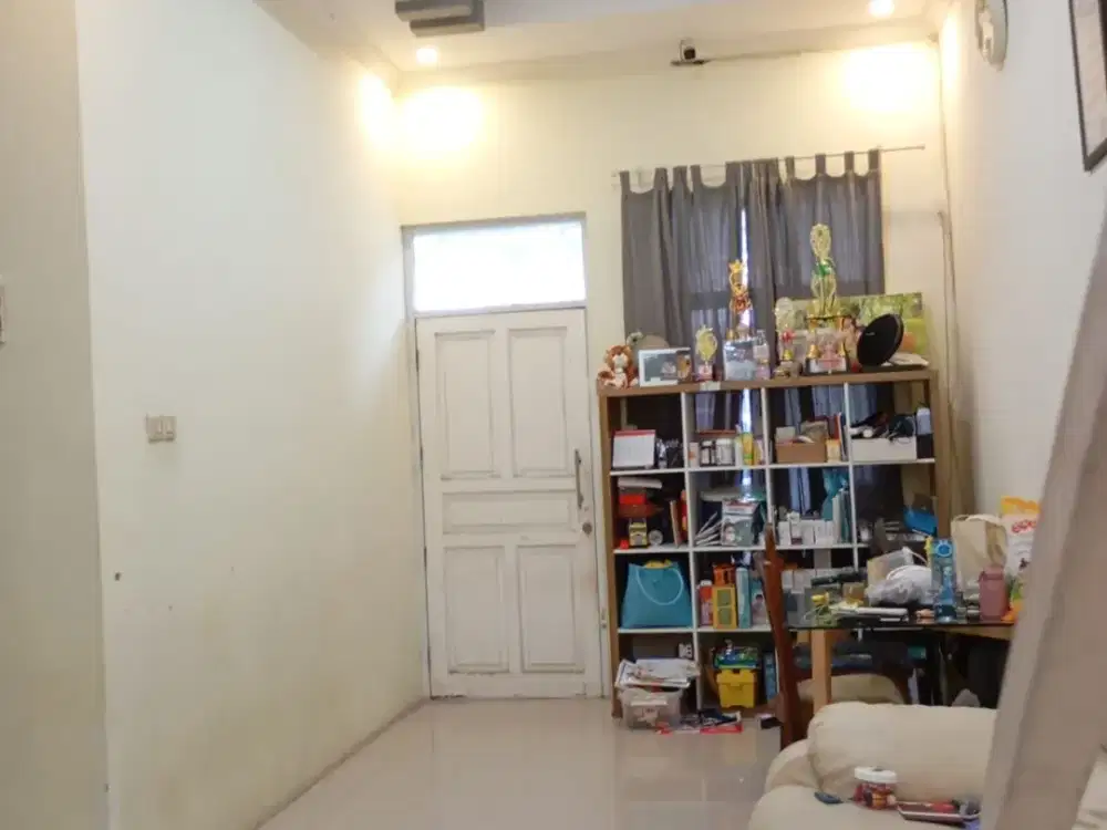 Ss.3686 - Murah !! Dijual Rumah Rapih Luas 104 Siap Huni di Taman Modern Hadap Selatan