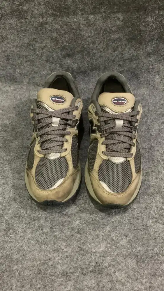 New balance 2002R light grey