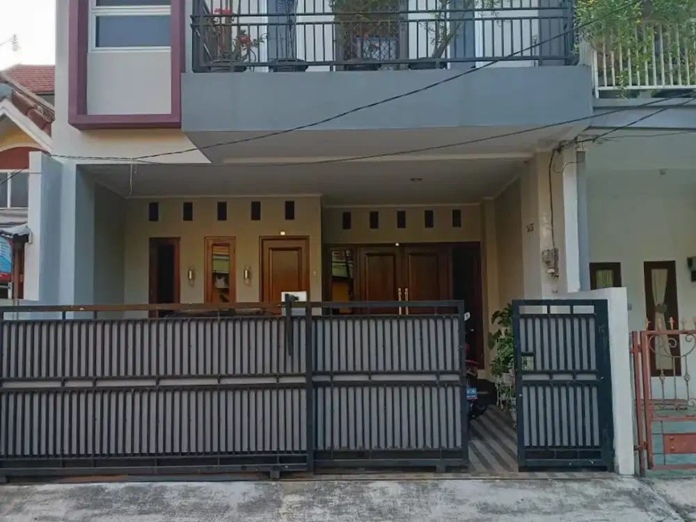 Di Jual Cepat Rumah di Taman Harapan Baru, kel Pejuang, Kec Medan Satria Bekasi