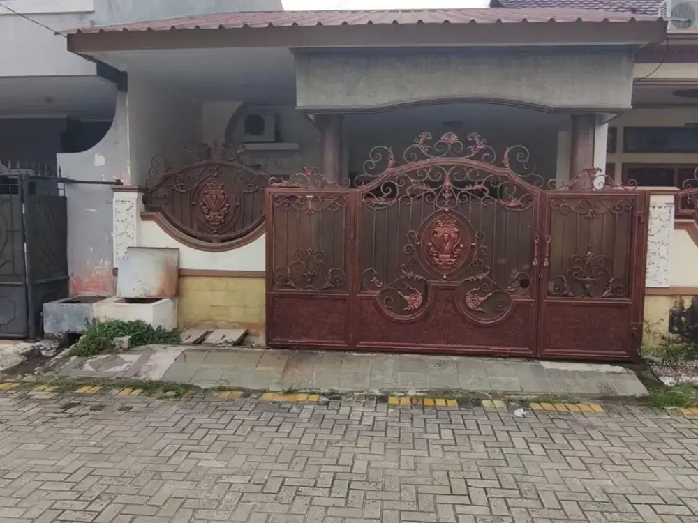 Rumah Bagus Nyaman dan Siap Huni di Taman Harapan Baru Bekasi
