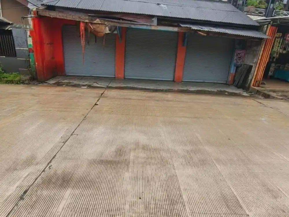 kios bekas bengkel dipinggir jalan dekat pasar  Gandoang ,Cilengsi kab Bogor