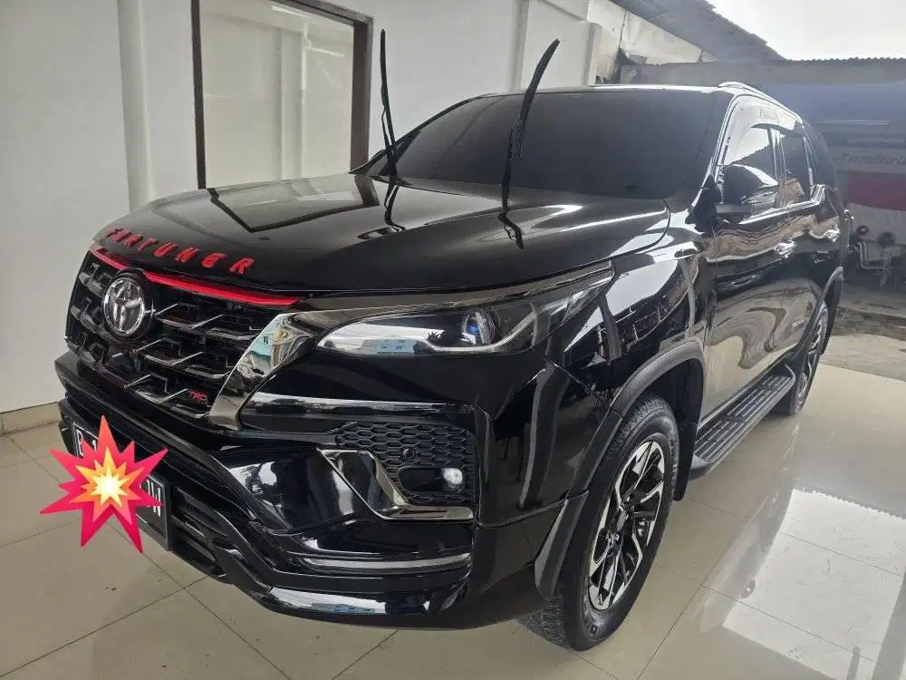 TOYOTA FORTUNER VRZ TRD AT 2021