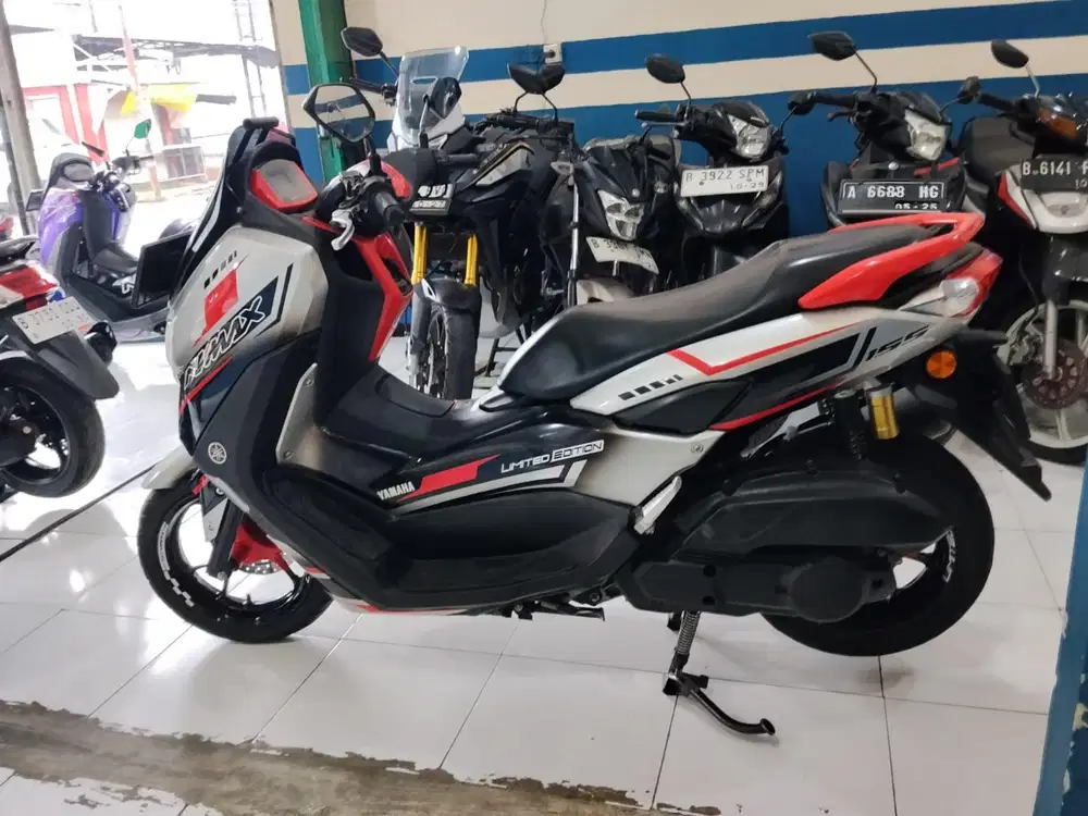 YAMAHA NMAX NEW 2023 KEYLESS ISTIMEWA