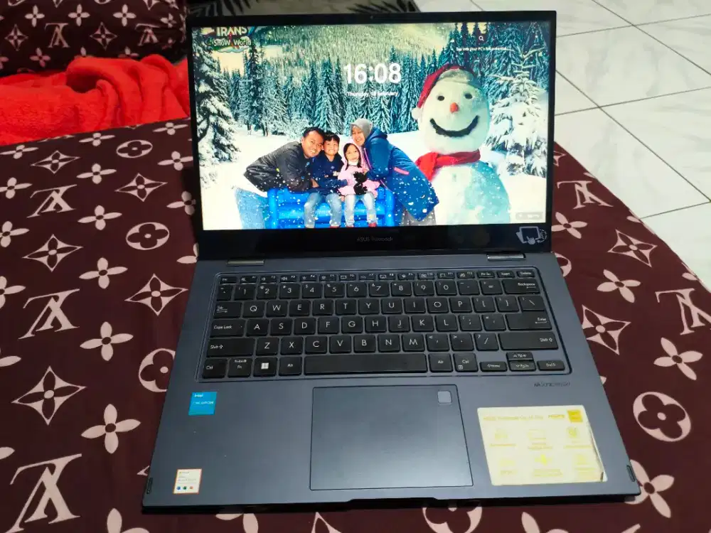 Asus vivobook go 14 flip