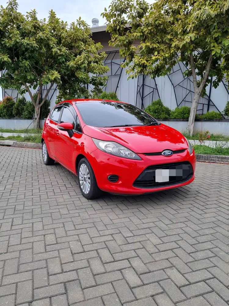 Ford fiesta trend 1.4 at 2013 km 70rbn
