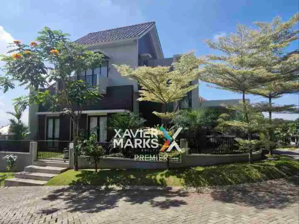 Dijual Rumah Modern 2Lantai Posisi Hook Di Mainroad Austin ville Tidar Malang