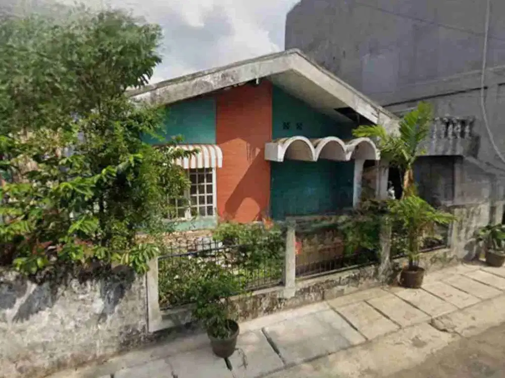 Rumah Hitung Tanah Lokasi Strategis Di Komplek Kebayoran Lama Jakarta Selatan