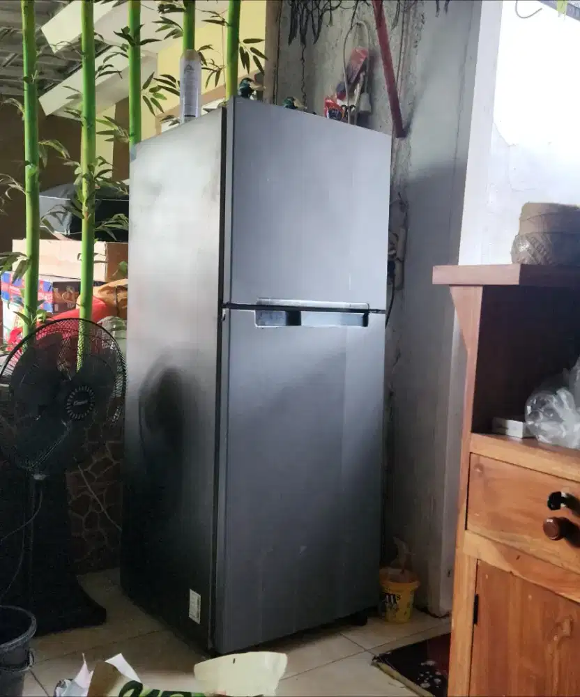 Kulkas samsung inverter 2 pintu