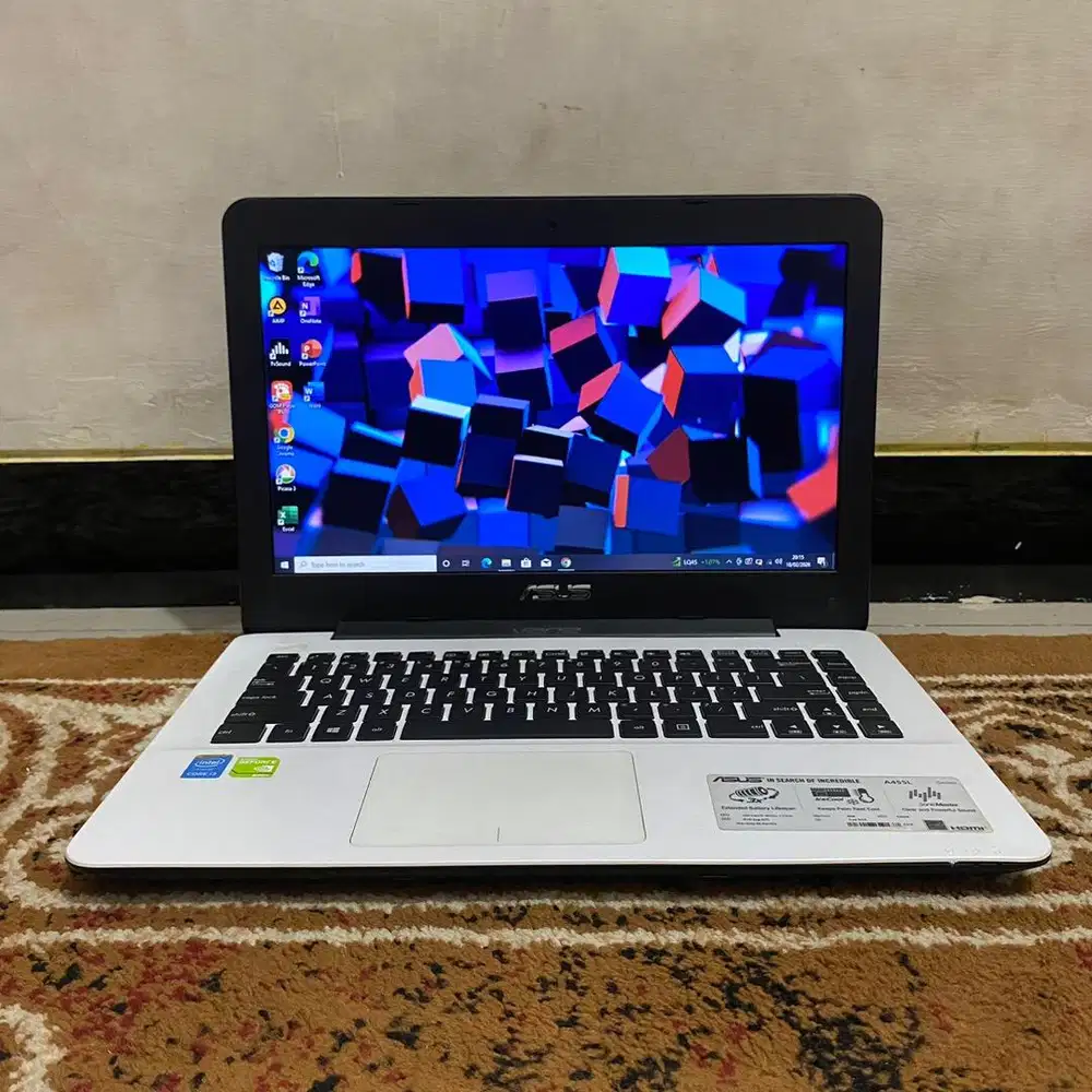 ASUS A455L i3 4005U Nvidia 930M RAM 8 GB SSD 128 GB Laptop Desain 14