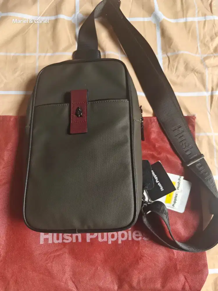 Hush Puppies Mickey chest bag Waistbag Waistpack Tas Selempang cross