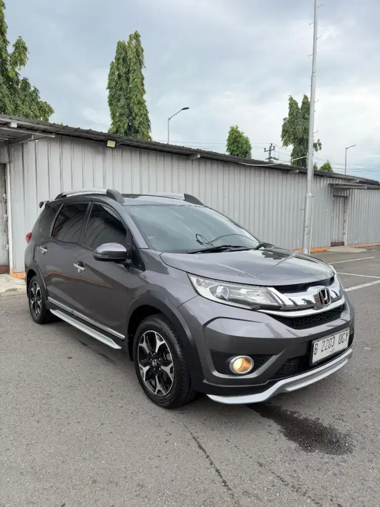 HONDA BRV 1.5 E PRESTIGE CVT 2017  DP MURAH ISTIMEWA