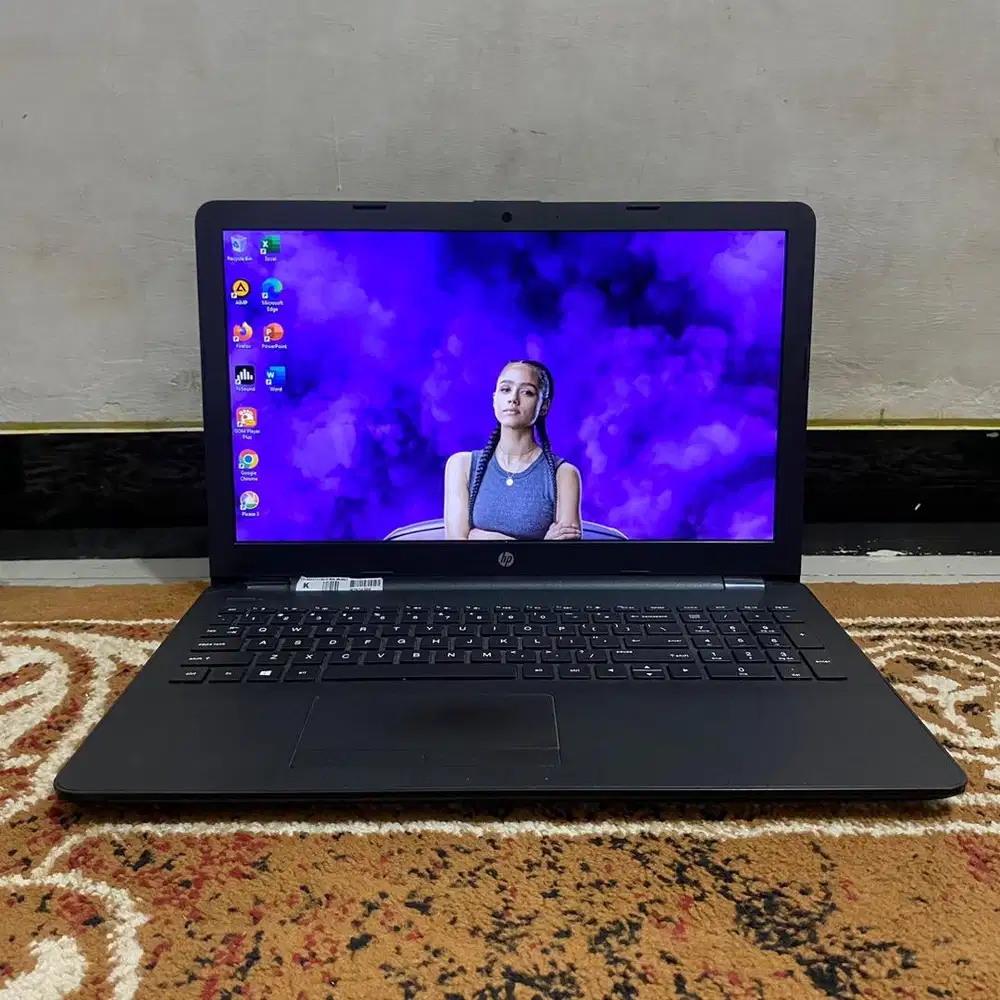 HP 15 AMD A10 9620P RAM 8 GB SSD 128 GB Laptop Second Desain Murah