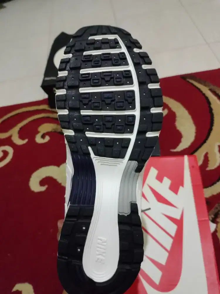 Sepatu Nike P-6000 Zize 43 Baru