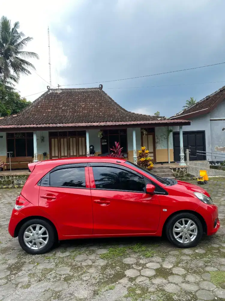 Honda Brio E Satya M/T 2017 pemakain 2018 kondisi kondisi istimewa
