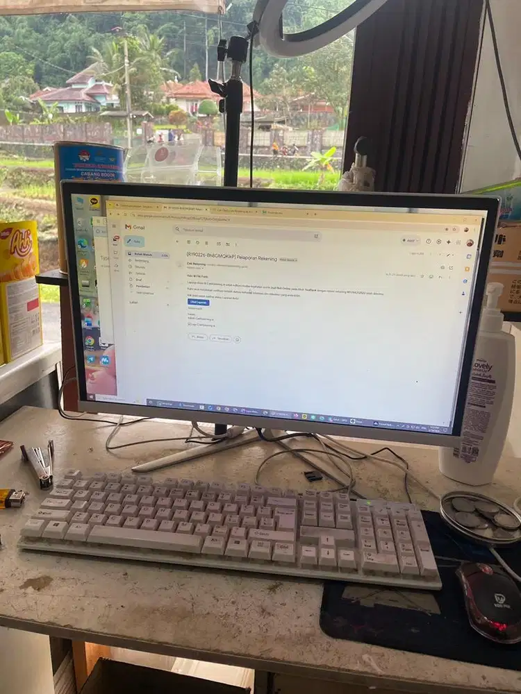 Laptop All in one i5 21 inch