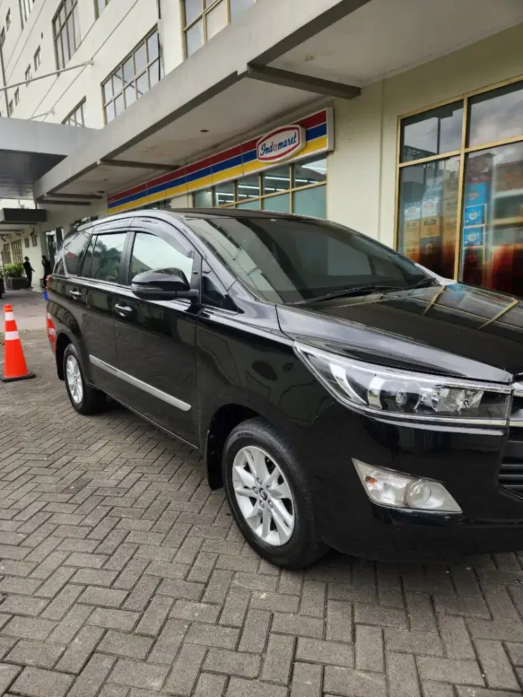 TOYOTA.  INNOVA.  G. MNUAL DIESEL. 18