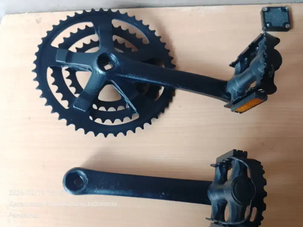 Crank triple oval shimano GS 200 FC M200 japan