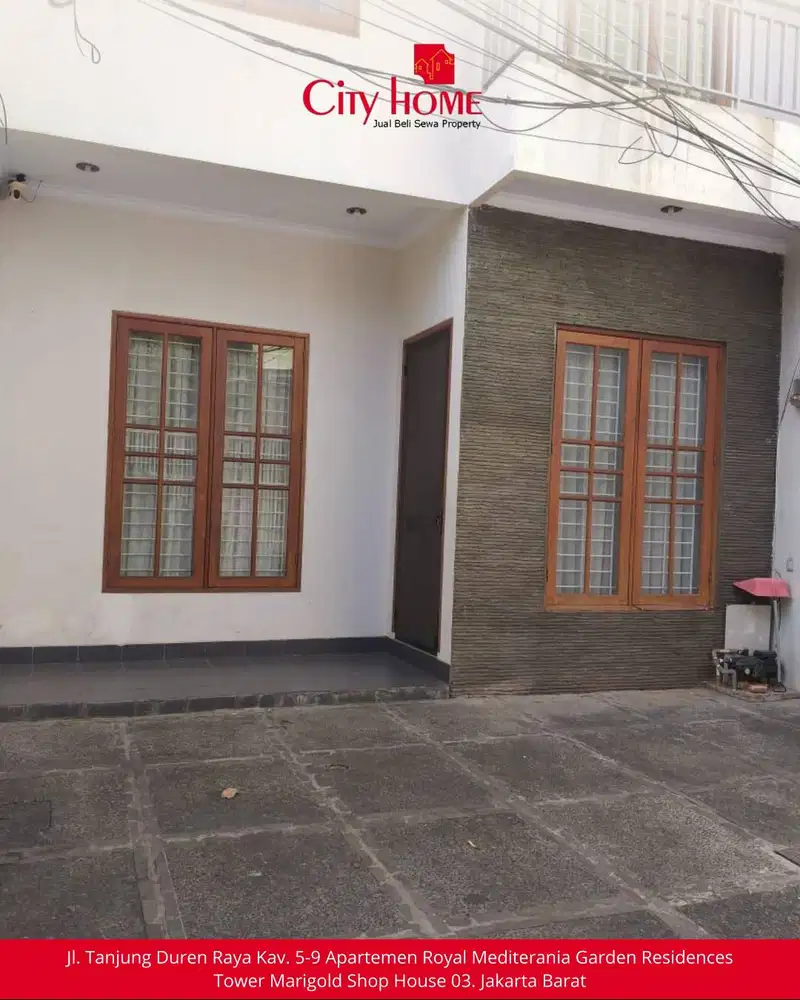 Dijual Rumah 4+2 BR di Tanjung Duren Utara
