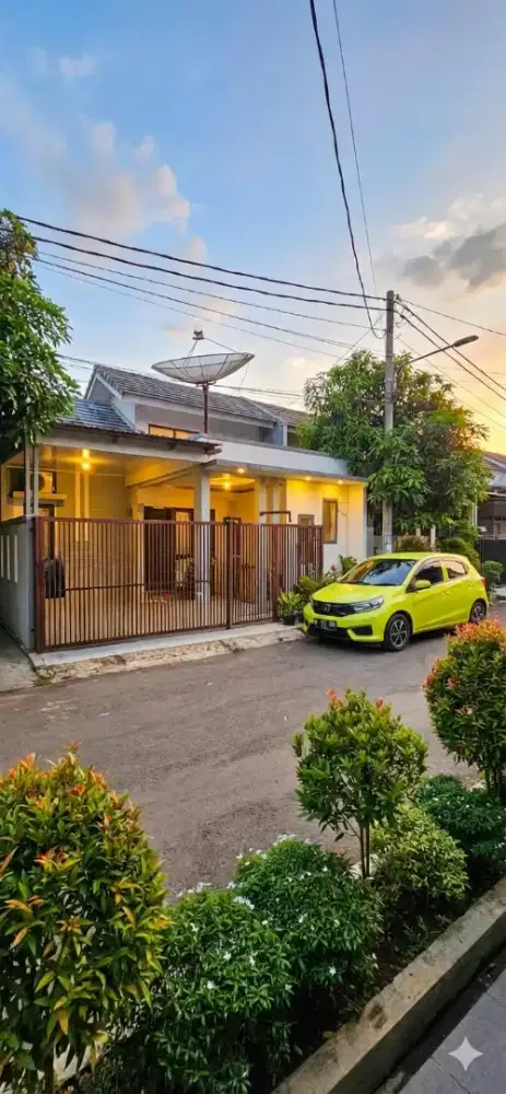 Dijual Murah rumah komersil lingkungan aman & di tngh pusat Kota