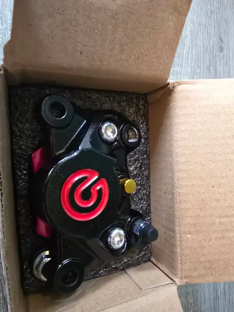 Kaliper 2 piston brembo