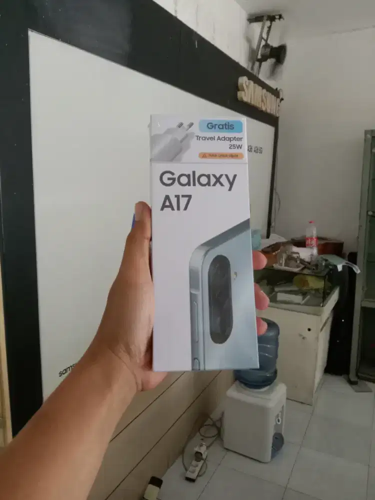 Berminat silahkan WA Samsung Galaxy A17 8/256 Garansi resmi 1thn