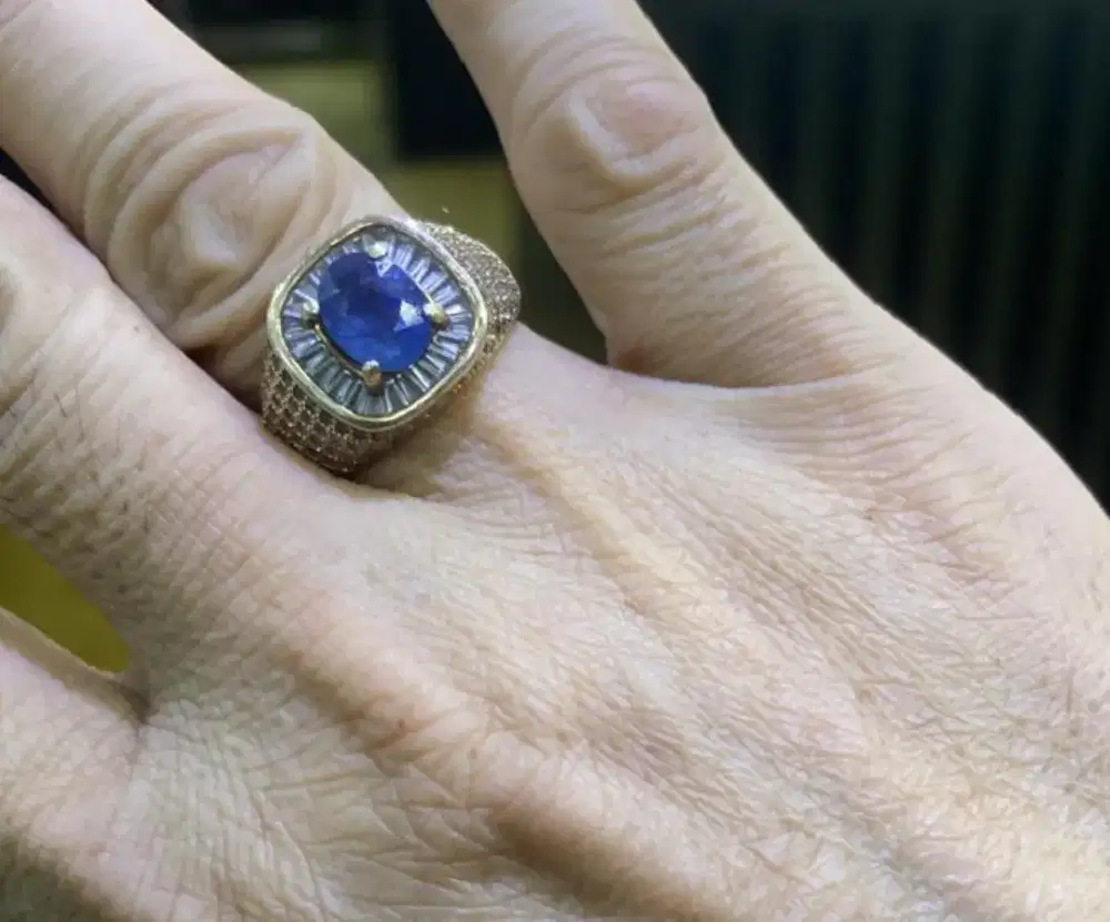 Batu Blue Sapphire Madagascar Original