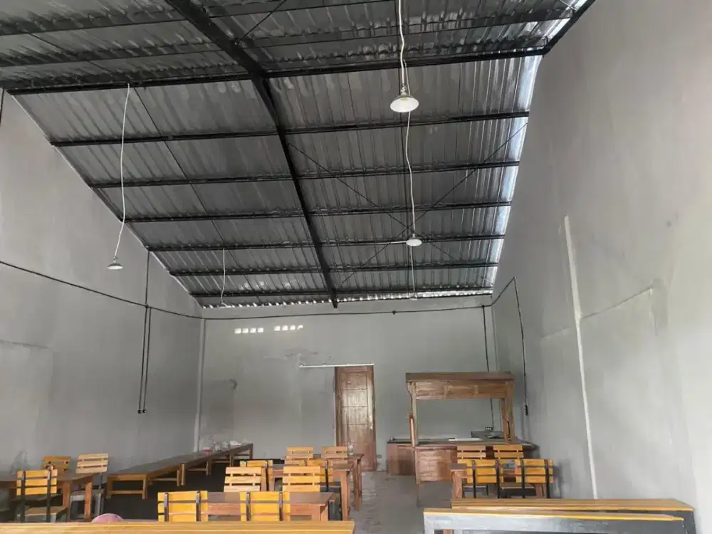 Disewakan toko dan kantor lokasi jl.patimura 157. Serengan surakarta