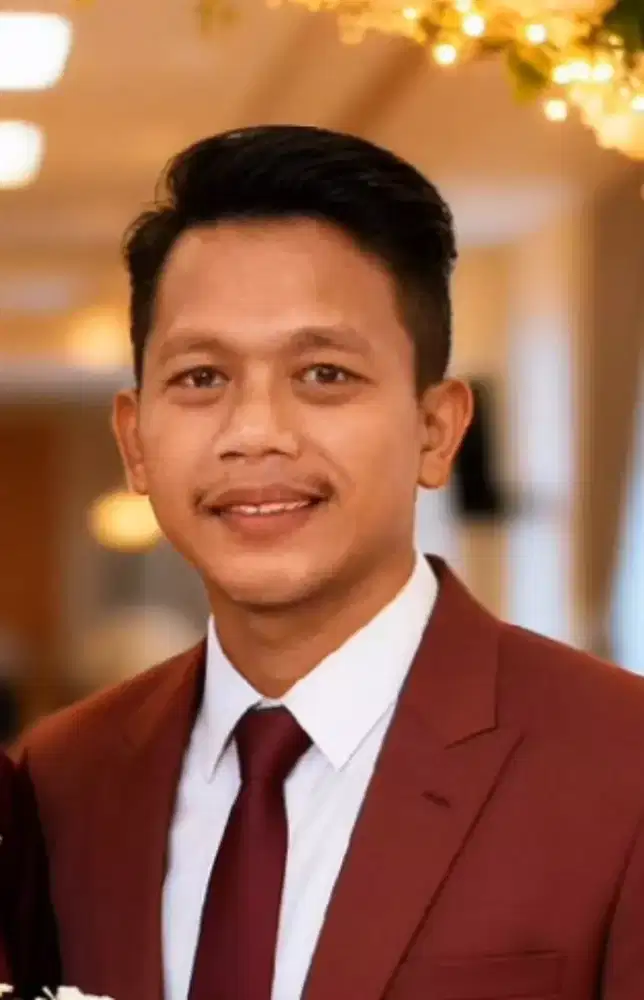 Senang mencari loker sopir,clening servis,Helper gudang