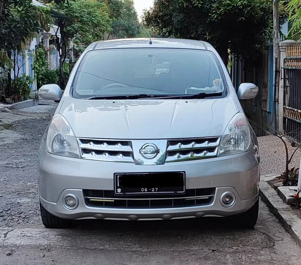 (Nego) Nissan Grand livina 2010 Bensin