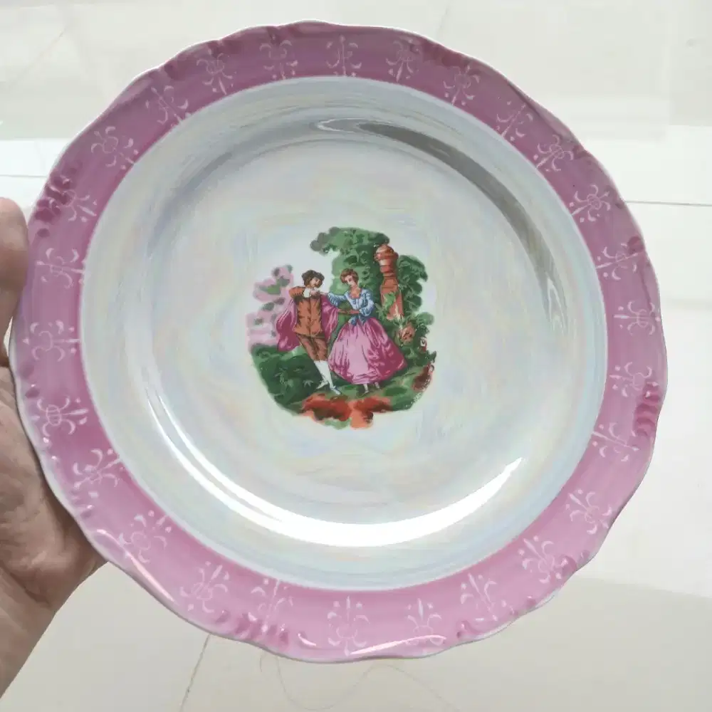 Piring hiasan lukisan print pink, baru